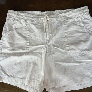 Lane Bryant Linen/Cotton Blend Shorts Cream color SZ 24 Zip/Tie Waist w/elastic